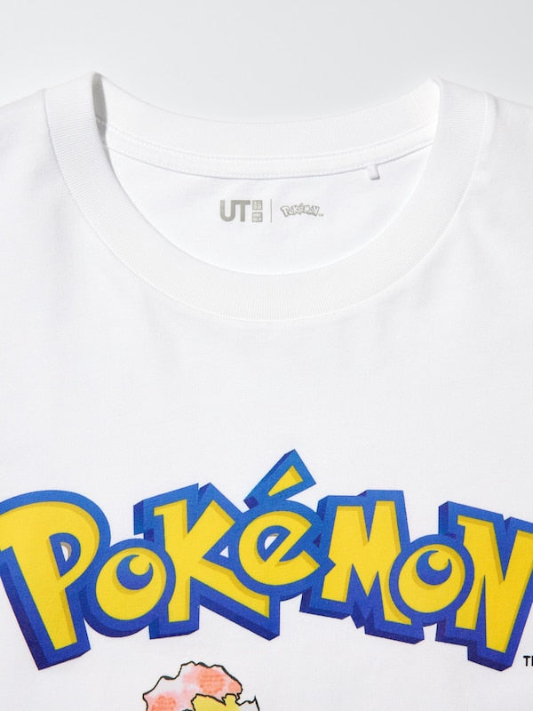 Pokémon 30th Anniversary - UT Short Sleeve Graphic T-shirt - Charizard