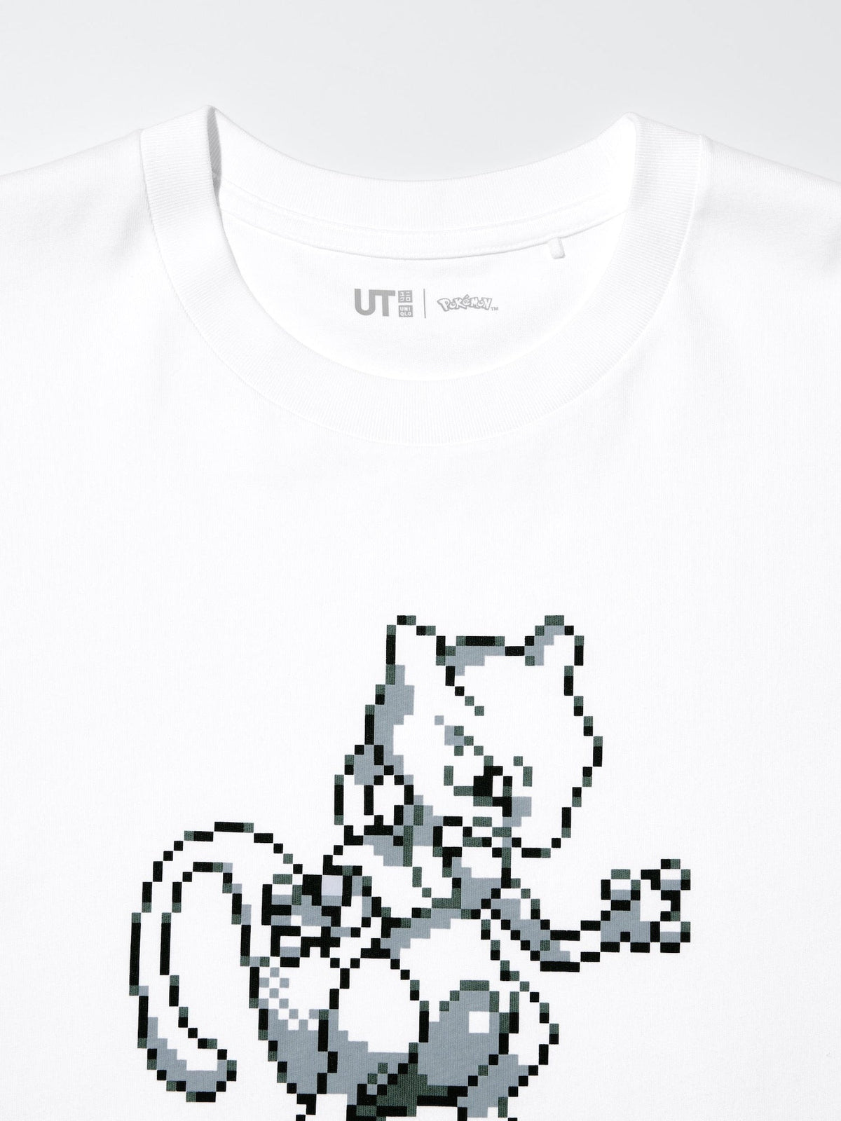 Pokémon 30th Anniversary - UT Short Sleeve Graphic T-shirt - MewTwo - SparkLeaf TCG