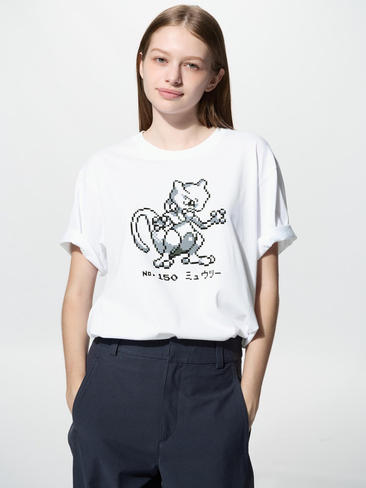 Pokémon 30th Anniversary - UT Short Sleeve Graphic T-shirt - MewTwo